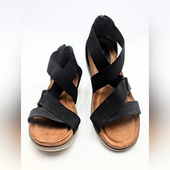 Eurosoft Size 8 M Women's Black Strappy Sandals - Chic & Comfortable - Picture 3 of 15